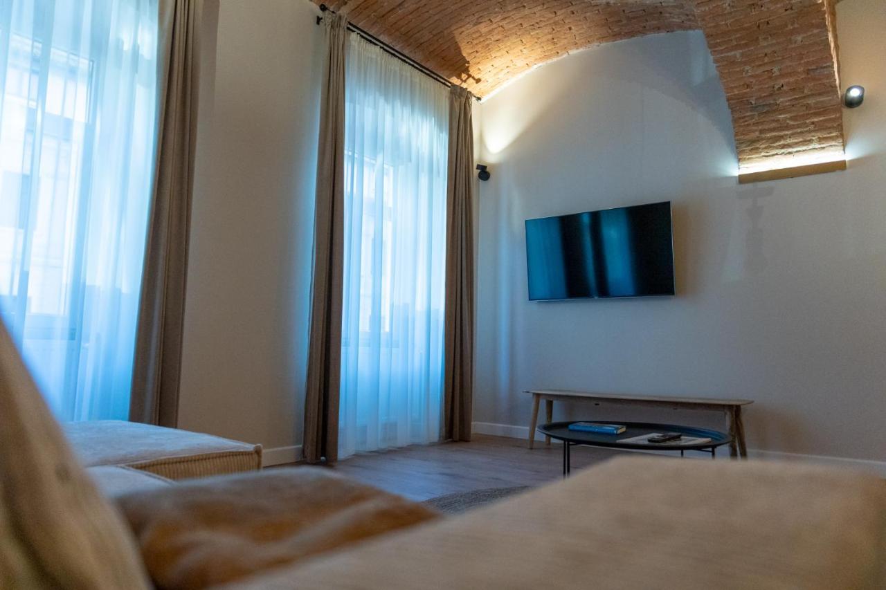 Apollo Brasovul Istoric Appartement Buitenkant foto